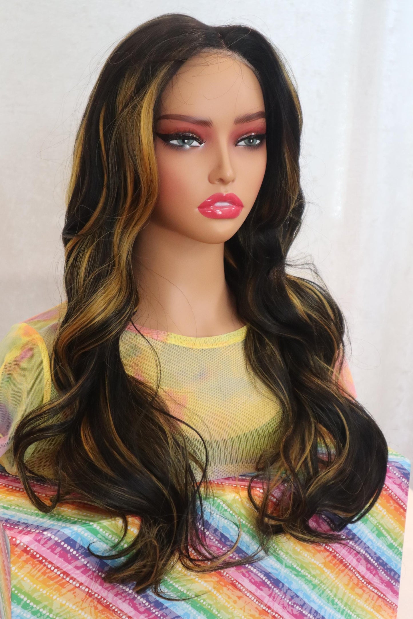Romantic Dark Brown Wavy Lace Front Wig with Yellow Highlights – 26 Inches of Natural Elegance
