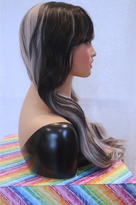 Sleek Black & Gray Highlights Split Wavy Wig with Bangs – 24" Long Two-Tone Elegance