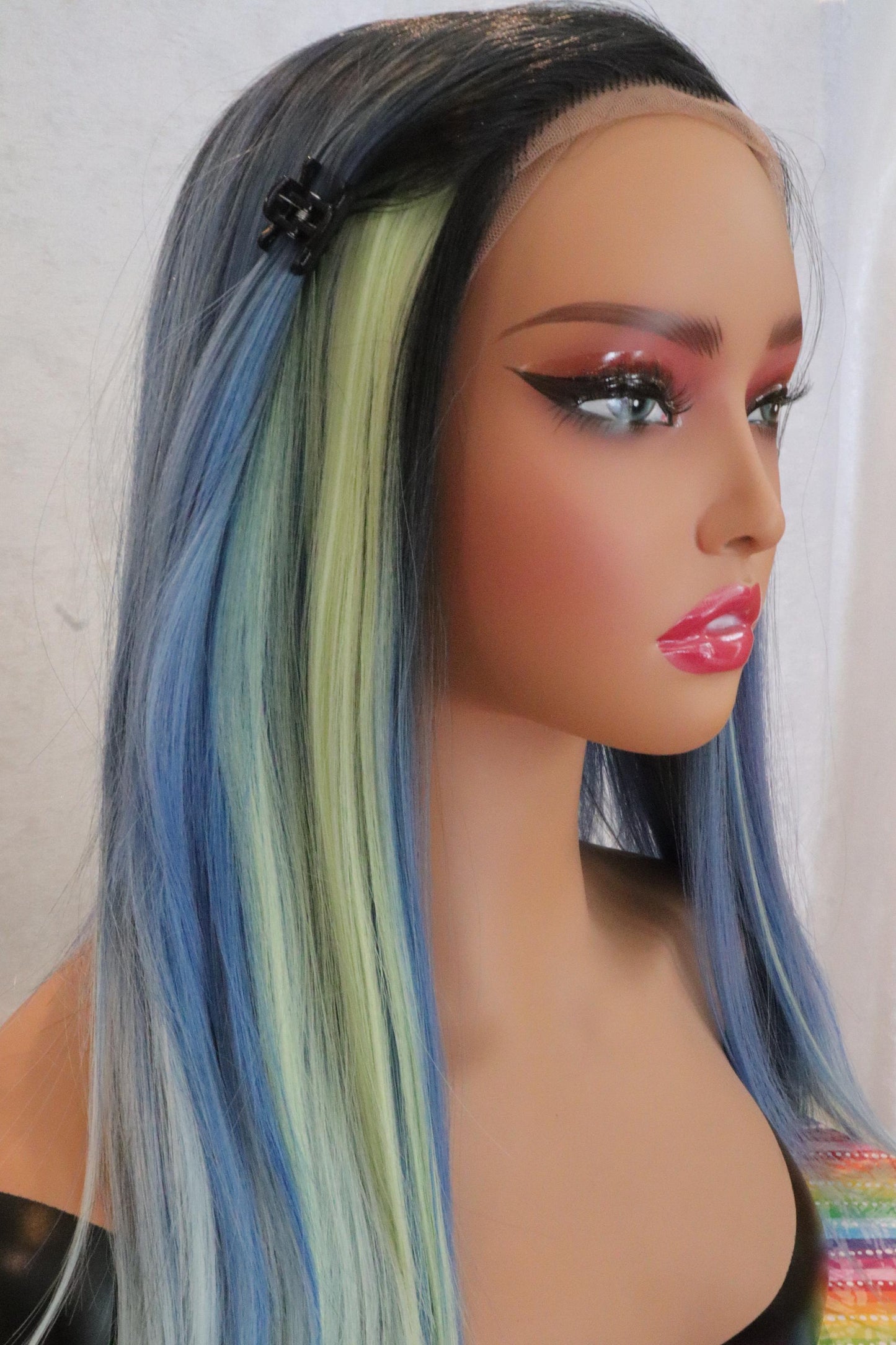 18 Inch Blue Ombre Lace Front Wig with Mint Green Tips, Dark Roots, Layered Straight Synthetic Wig for Cosplay, Fashion, and Everyday Wear